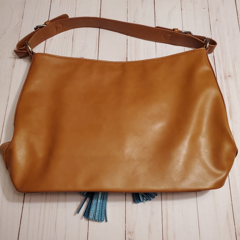 Make a Statement Handbag! - Picture 5 of 7